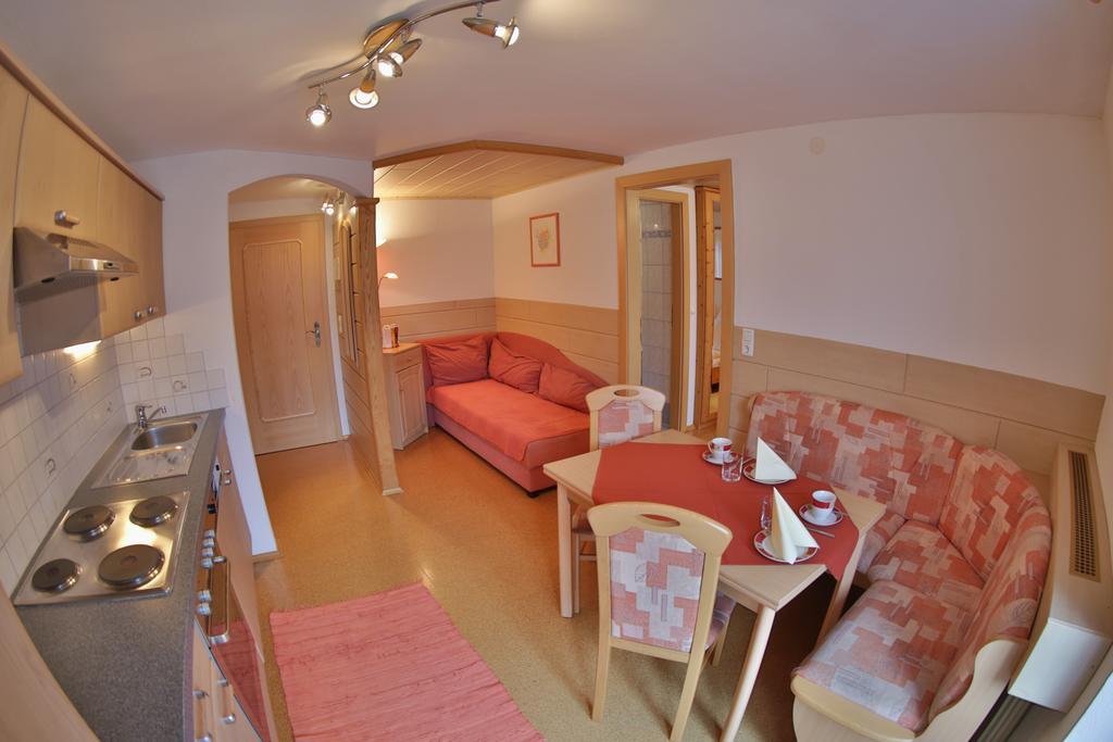 Haus Regina Aparthotel Strobl Exterior foto